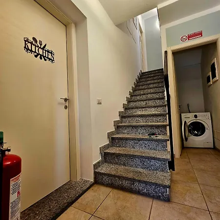 Borgo Paradiso Konukevi